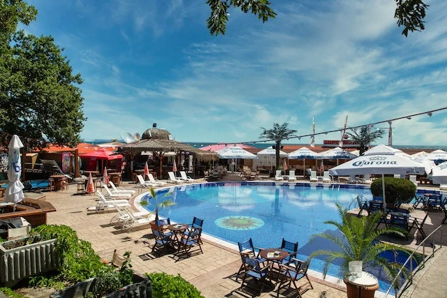 Piscinas Poliéster San Juan de Aznalfarache